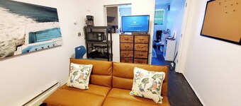 Private Office Studio on Hwy 47 Rio Grande