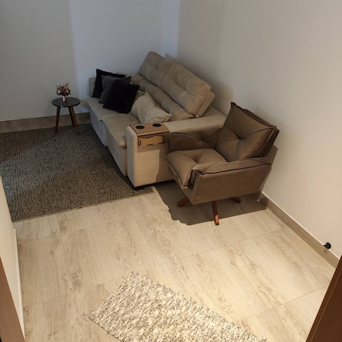 Top 3rd floor apartment, 70 square meters, fully equipped, cozy.