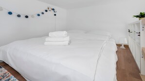 Bügeleisen/Bügelbrett, WLAN, Bettwäsche