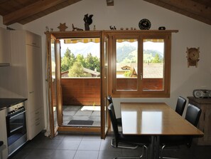 Unclassified image, 5 of 18, button - Am Liimerweg Appartement/Fewo, Dusche, WC 3.5-Zimmerwohnung by Interhome (Adelboden)