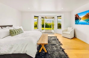4 bedrooms, iron/ironing board, free WiFi, bed sheets - Ojai Oasis Mountain Estate - Pool & Spa (Ojai)