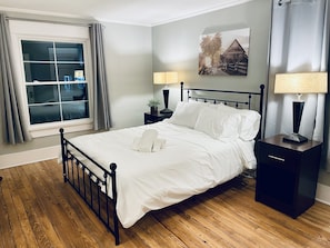 Room - The Urban Farmhouse Oasis - TV in every bedroom (Akron)