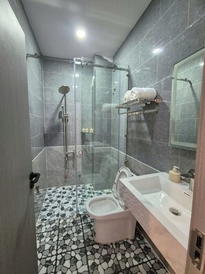 Bathroom - Apec Signature Hotel 5 (An Dong ward)
