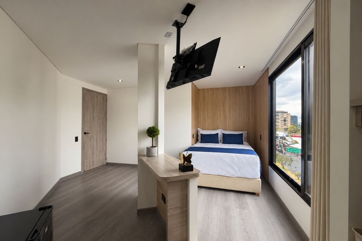 Superior Double Room, City View | Premium bedding, down comforters, minibar, desk