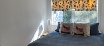 A classic Orange property. A private retreat set amongst a beautiful garden.