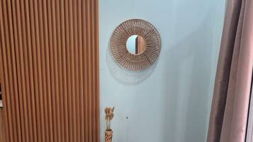 Familie vierpersoonskamer, balkon, uitzicht op strand | Interieur