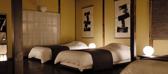 Beautiful 100 Years old Private Stay at Mokpo, Heuklingak