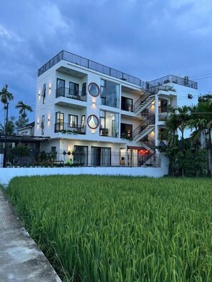 Honeymoon Apartment, Balcony, Garden View | Exterior - Betel Hoi An Homestay (Hoi An Dong)