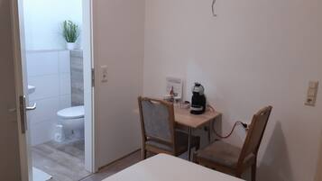 Double Room | Bathroom