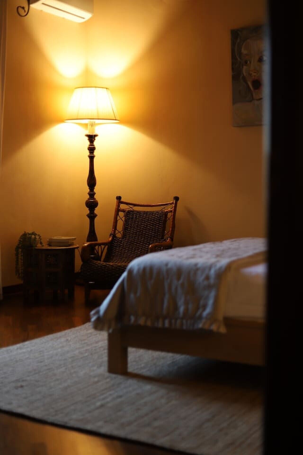Desk, iron/ironing board, travel crib, WiFi