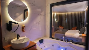 Bathroom - CIP Istanbul Hotel (Istanbul)