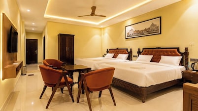 Tribhuavan Hotel & Restaurant