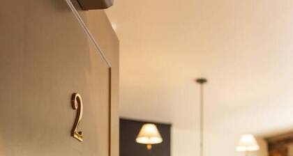 Suite 2 · Historic Snohomish 1st St