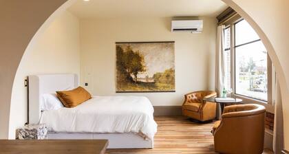 Suite 3 · Historic Snohomish 1st St