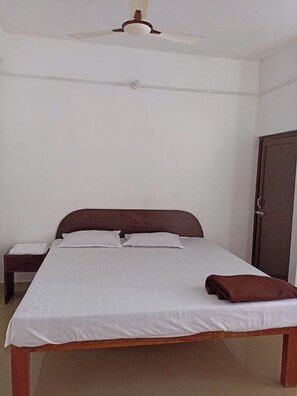 Deluxe Room - Punjab Residnecy Port Blair (Sri Vijaya Puram)
