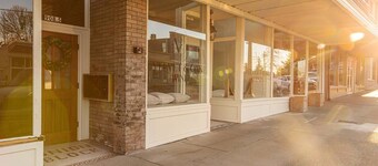 Suite 6 · Historic Snohomish 1st St