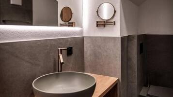 Chalet, Mountain View | Bathroom
