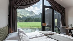 Chalet, Mountain View