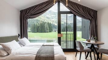 Chalet, Mountain View
