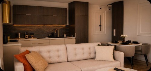 Geräumiges Apartment mit Balkon | Parkplatz