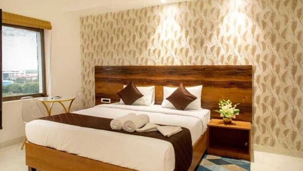 Quarto standard | Escrivaninha