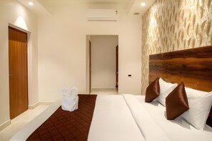 Room - Inventree Hotel The Monarch Bagalur  (Bengaluru)