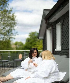 Terrace/patio - Type B at the Gilsbach country inn (Winterberg)