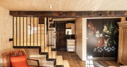Raneburg Historic Estate With Sauna