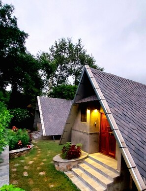 Exterior - Royal Beach Camp Nepal (Charundi, Dhading)