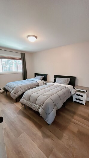 Unclassified image, 2 of 14, button - Cozy Tahoe Retreat 3BR 2BA Minutes to Lake Tahoe (South Lake Tahoe)