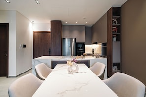 Dining - ICON RESIDENCES Douala (Douala)