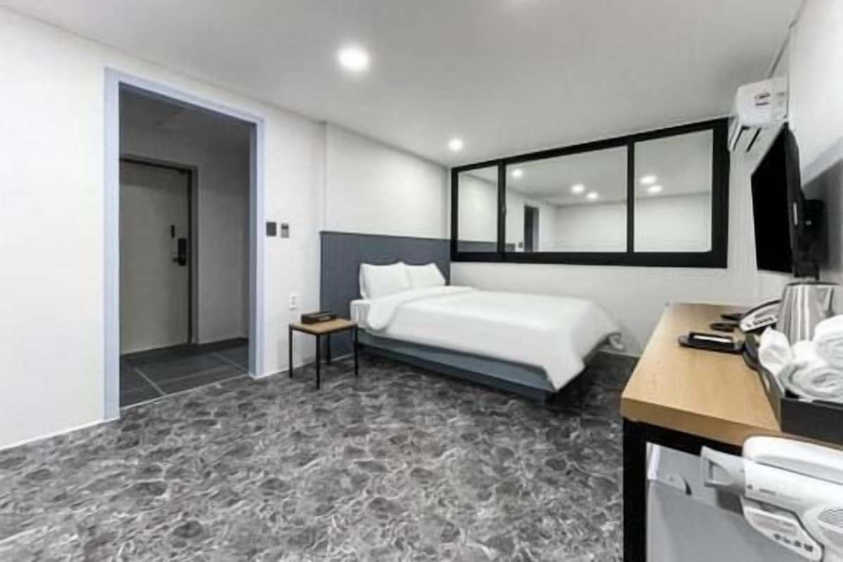 Kamar Double Standar | Wi-Fi gratis