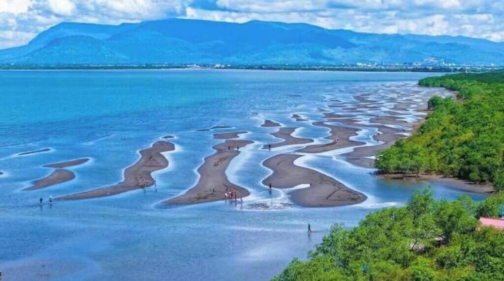 Strand