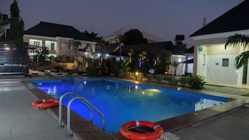 Kolam renang