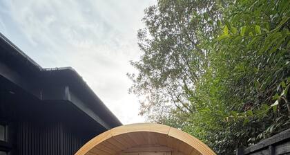 Luxury and modern living with SAUNA, HOT TUB & COLD PLUNGE