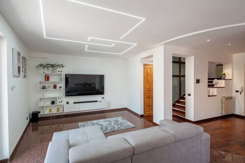 Luxury Domus Apartment