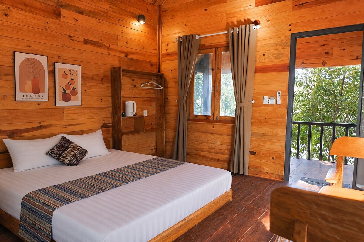 Bungalow, uitzicht op rivier | Gratis wifi