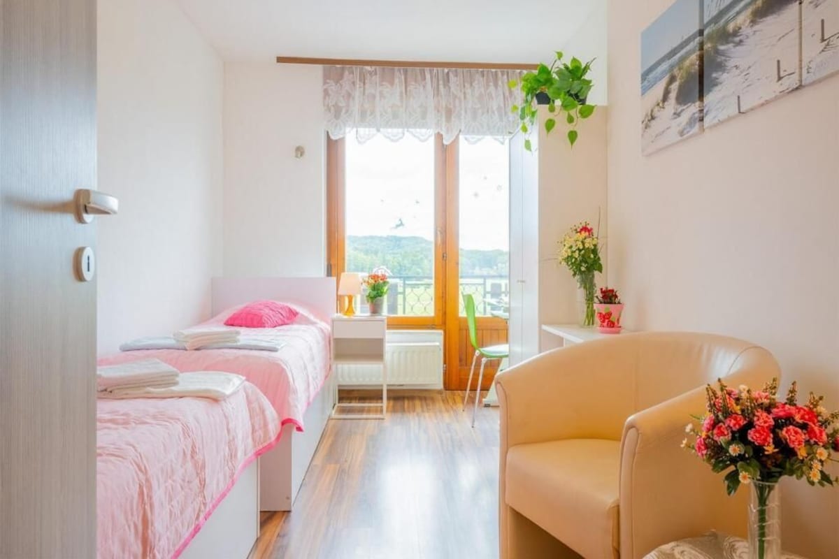 Soundproofing, iron/ironing board, WiFi (free)