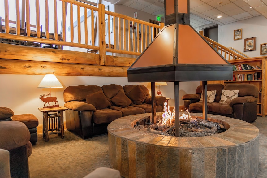 2 Units With Kitchen | Free Parking | Near Steamboat Springs Ski Area - Steamboat Springs, CO