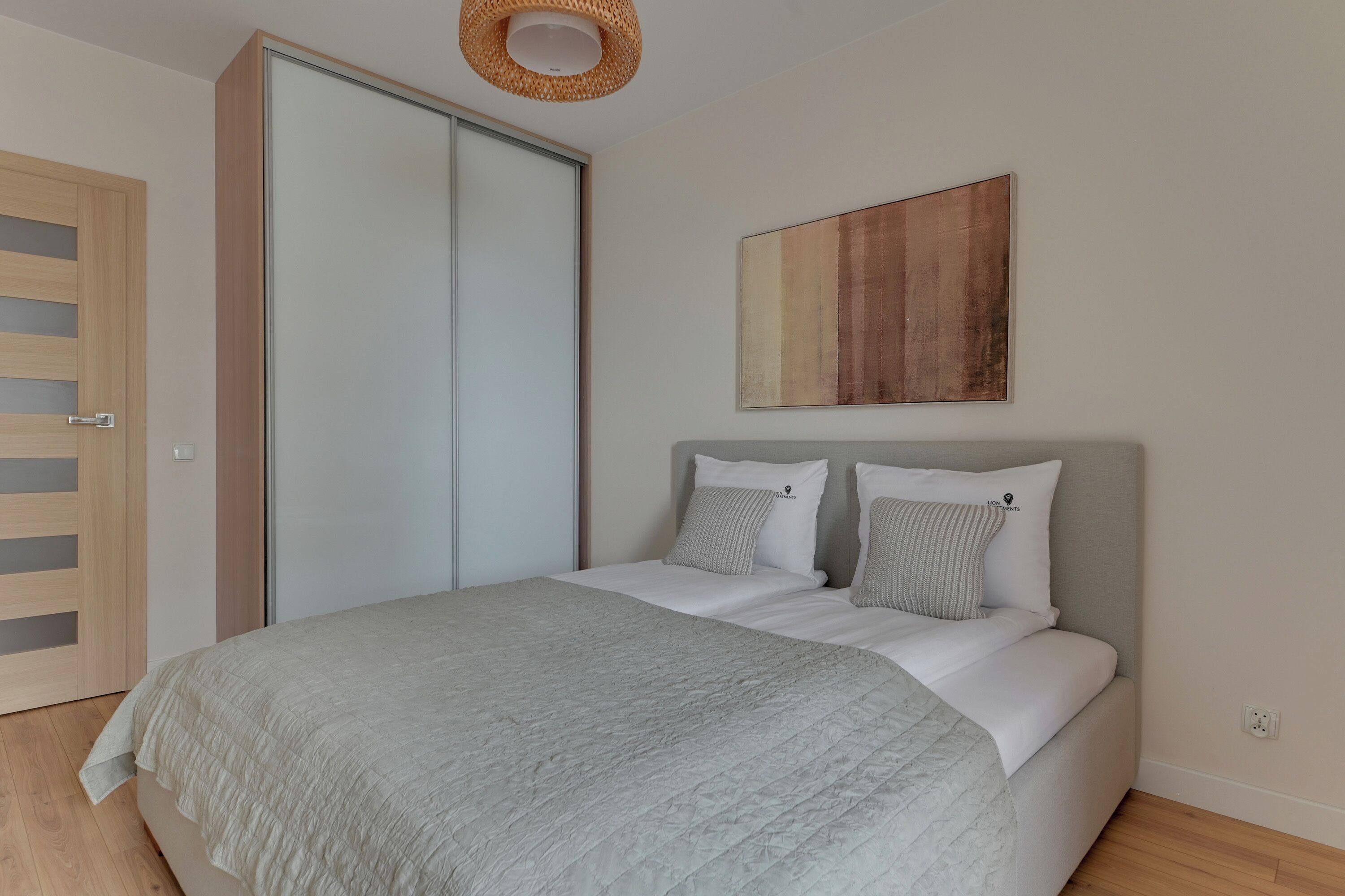 Comfort Apartment, Balcony, City View