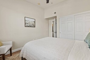 Room - 3BR Mesa Getaway | Pool, Hot Tub, Gym, Clubhouse, Basketball + Room for the Whole Family (Mesa)