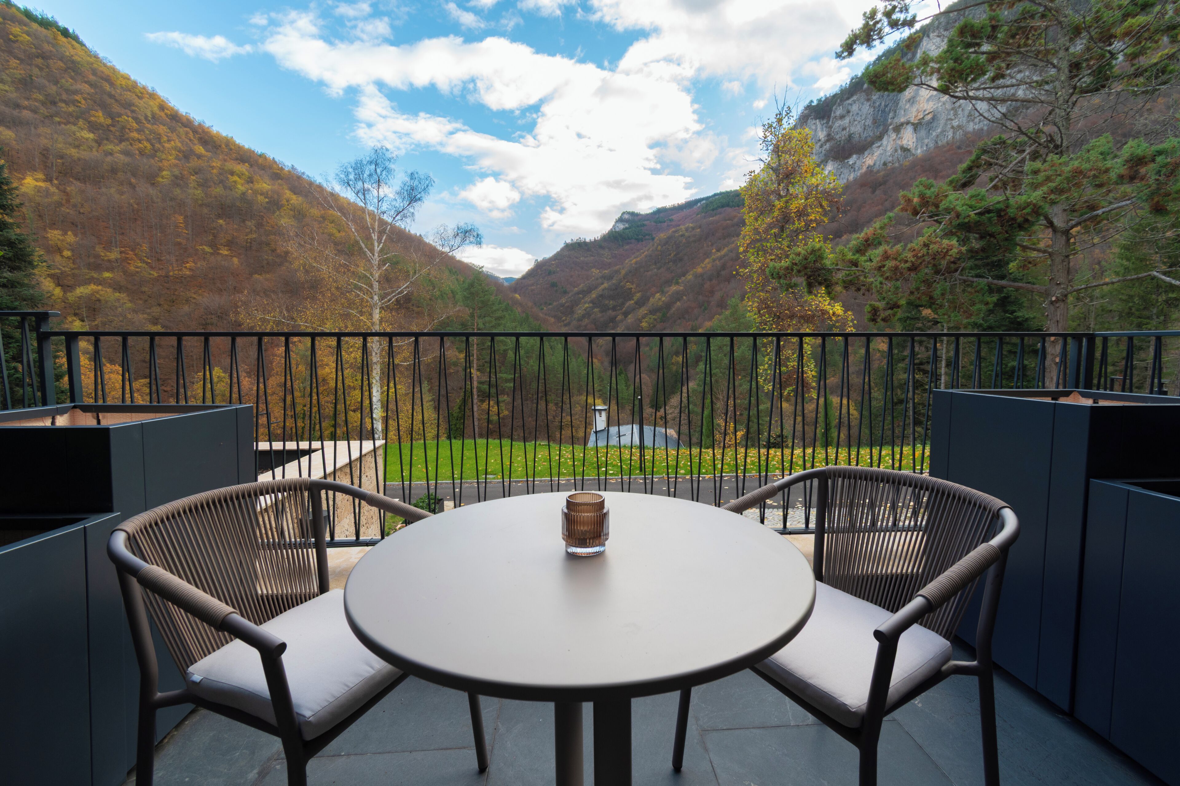Deluxe Double Room, Balcony, Mountain View | Outdoor dining