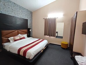 Double or Twin Room - Wincliff Orchards And Resort (Mukteshwar)