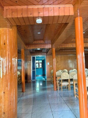 Tempat makan