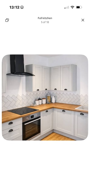 Private kitchen - Cardiff Central Apartment. 8 mins to town/station (Cardiff)