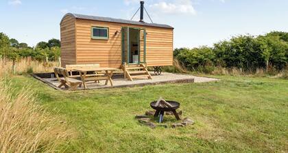 Shepherds Rest - Shepherds hut - New for 2026