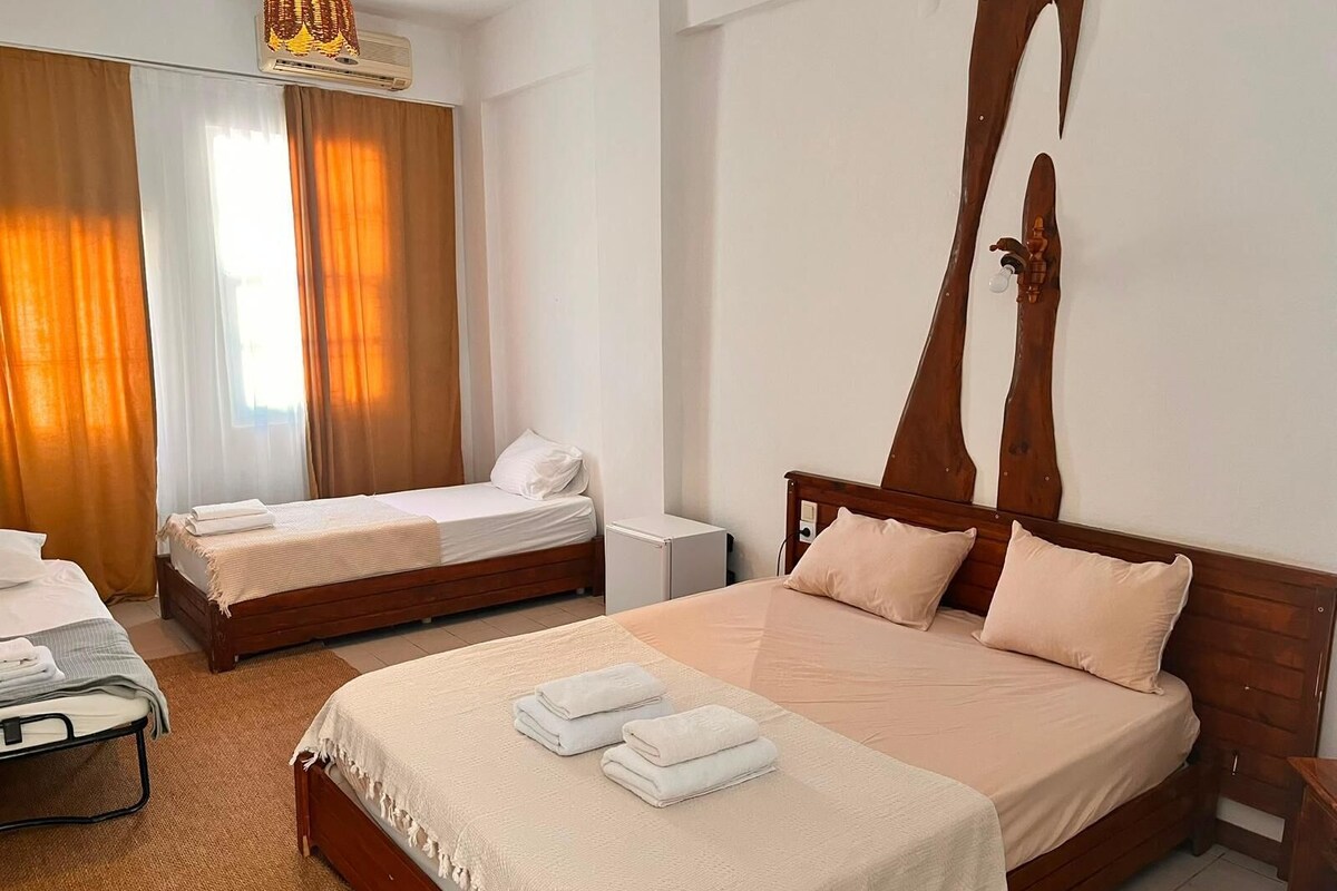 Room, Patio, Sea View | Free WiFi