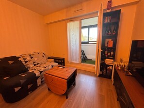 Unclassified image, 4 of 11, button - Charming apartment near the sea - 4 guests (Blonville-sur-Mer)