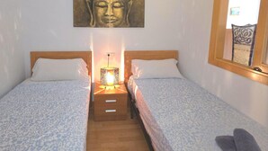 Unclassified image, 3 of 24, button - Elegant apartment, sea view, AC - 4 guests (Torremolinos)