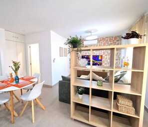 Dining - New central apartment - 2 guests (Benalmádena)